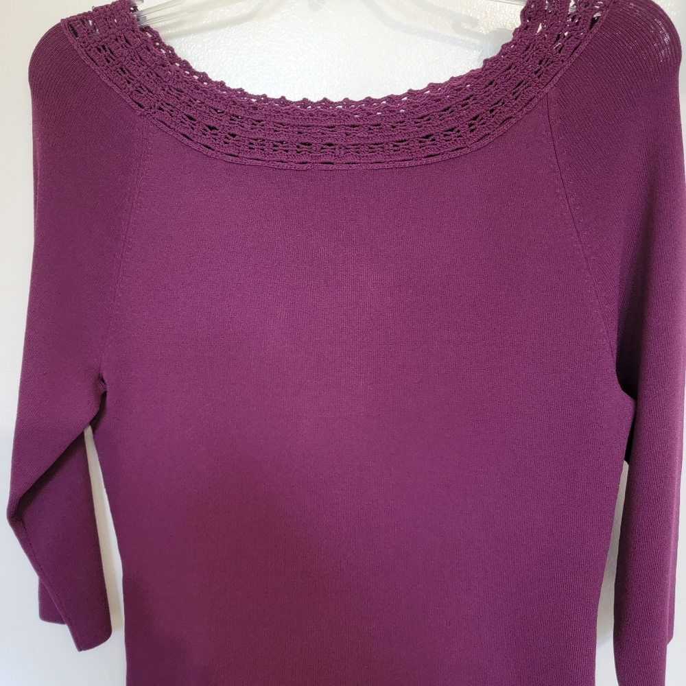 Linda Matthew's ladies top